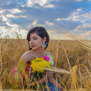 Model - SweetAurora coquette