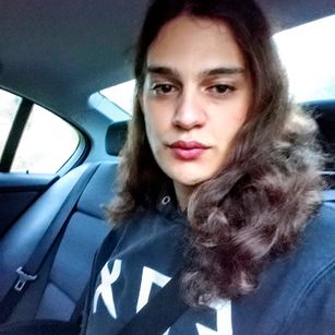 Model - Louise roleplay