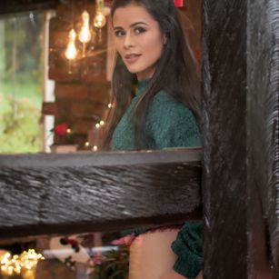 Model - Alma Bella anal