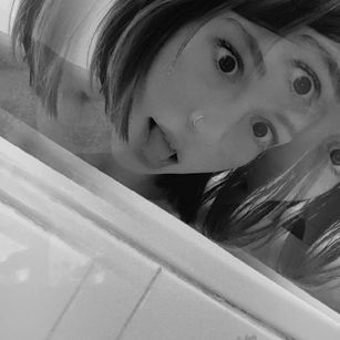 Model - Pink black braces