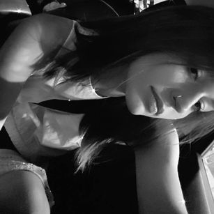 Model - Pink black 18