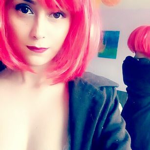 Model - AmeliePurpura 1