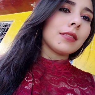 Model - paulina castro bigtits