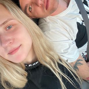 Model - Bubble_gum couple