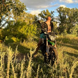 Model - Bubble_gum fetish