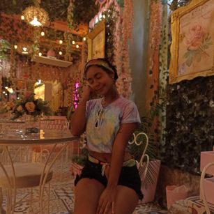 Model - Anny Taylor feet