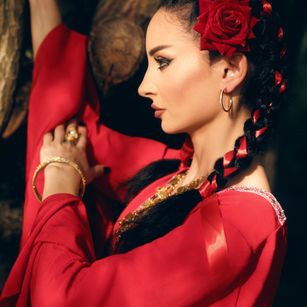 Model - AvaEmine dominatrix