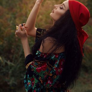 Model - AvaEmine footfetish