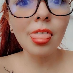 Model - Danna Rosse dirtytalk