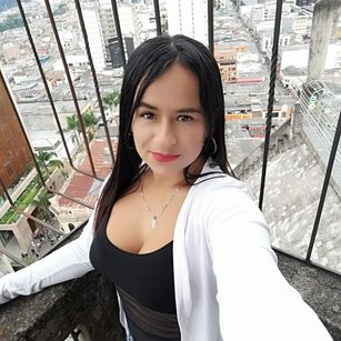 Model - Mia Visser joi