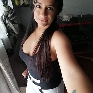 Model - Mia Visser footjob