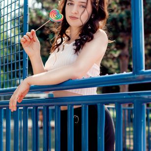 Model - Pixxie_x legs