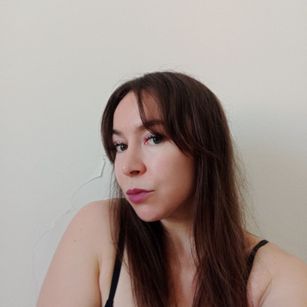 Model - Miranda fingering