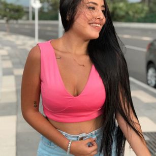 Model - PrettyIvanna pretty