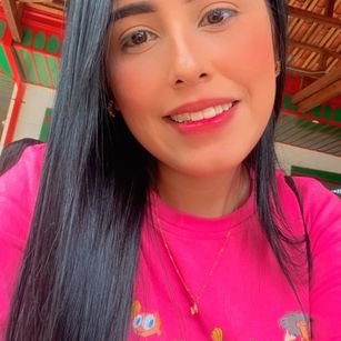 Model - PrettyIvanna pretty