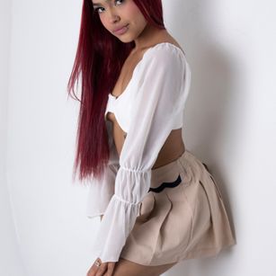 Model - LuluMurphuy joi