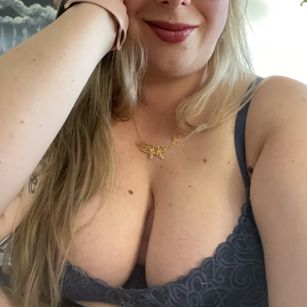 Model - Marina Bambina nerd