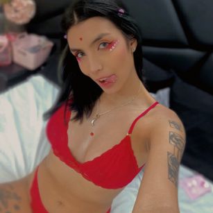 Model - DeuxGold bdsm