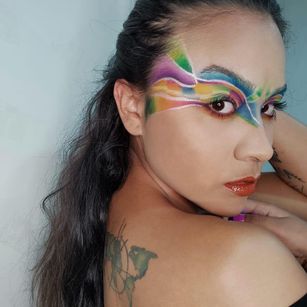 Model - Emmarobertts_ dildo