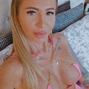 Model - Annekay01 onlinemodel