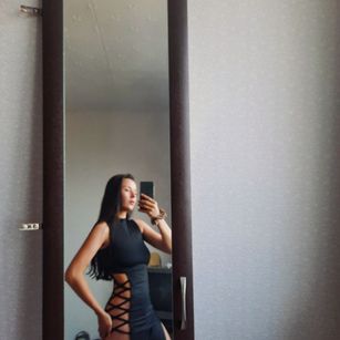 Model - Maya girlnextdoor