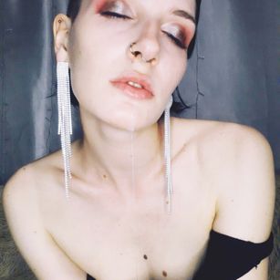 Model - Safilya-312 hairy