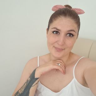 Model - Chloe32 milf