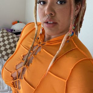 Model - Sunnie Dreams sph