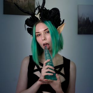 Model - Moon_Maru LOVENSE