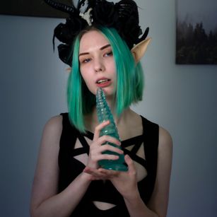 Model - Moon_Maru young