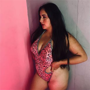 Model - Estrella linda