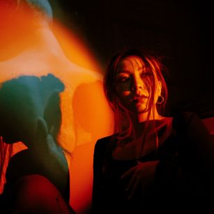 Model - Casey vibrator