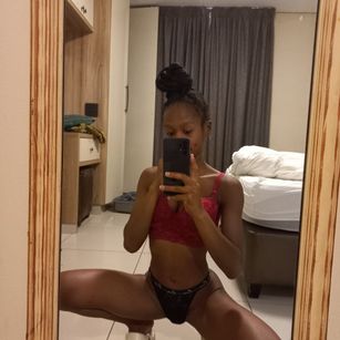 Model - xxTigerlit bigtits