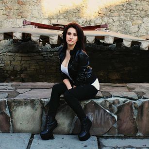 Model - neo_feelings punish