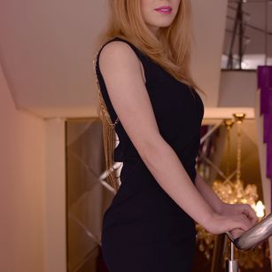 Model - Tammy Amith sexy