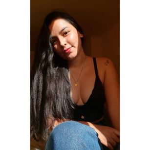 Model - Iris Moira latina