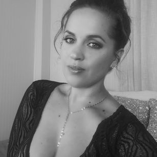 Model - Teal Harper worship