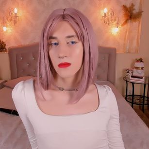 Model - Max bigballs