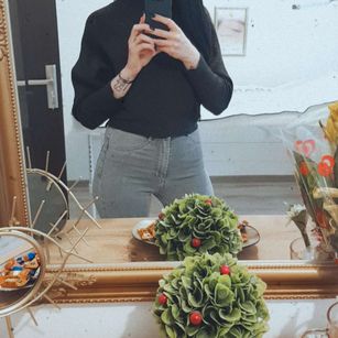 Model - KimAdora pantyhose