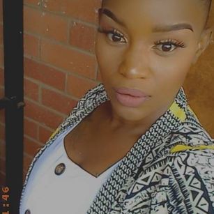 Model - hottcocoa bigass