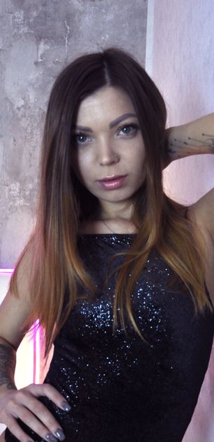 Model - NikaCarey teen