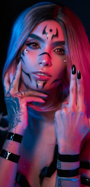 Model - DeuxGold dirtytalk