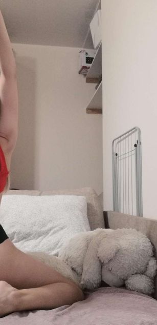 Model - Goddess Lana findom