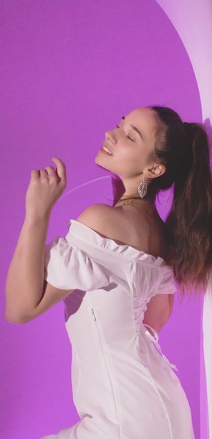 Model - StacyBeauty horny