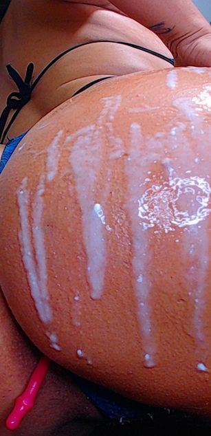 Model - melanysquirt fuck