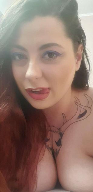 Model - HeraDevine fetish