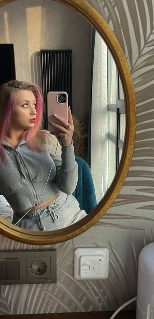 Model - milzporn roleplay