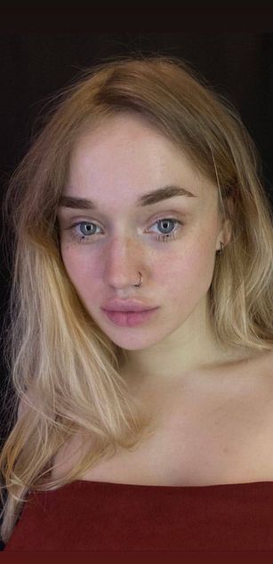 Model - FionaPowerpuff deepthroat