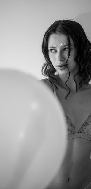 Model - Lara deepthroat