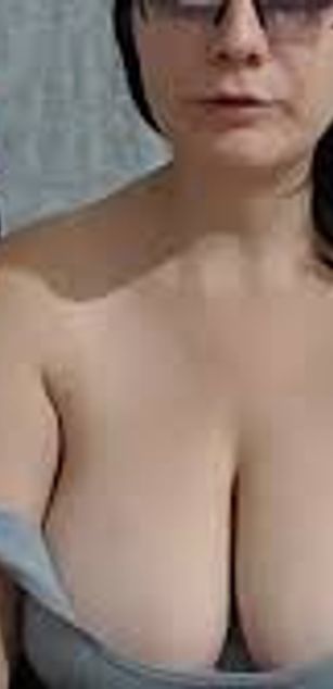 Model - NinaCherry toys